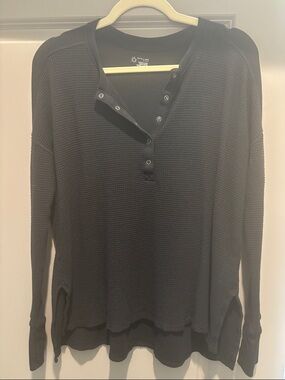 Offline by aerie Black Waffle Henley Long Sleeve Top with Snap Placket XS-L